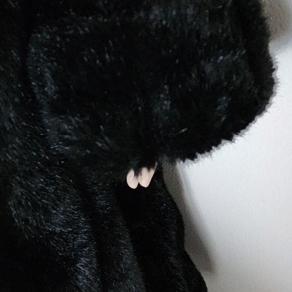 Fabulous, softTiger Mills Faux Black ankle length Mink XS - Picture 4 of 8